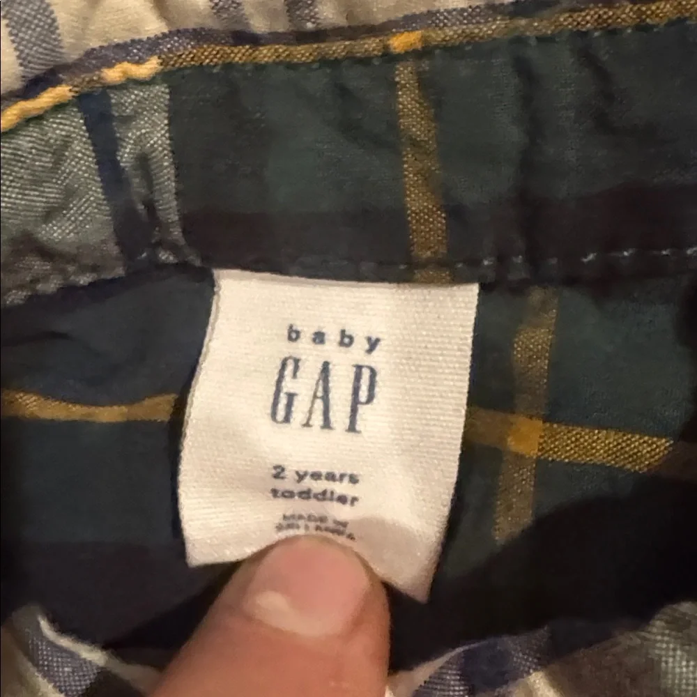 GAP Shirt